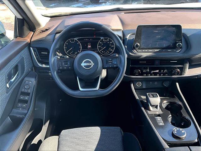 Certified 2023 Nissan Rogue SV image 17