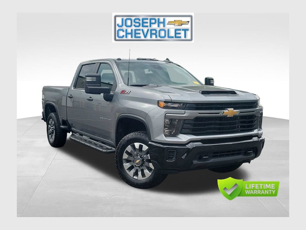 Used 2025 Chevrolet Silverado 2500 Custom w/ Custom Value Package