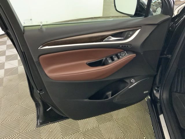 Used 2018 Buick Enclave Avenir w/ Avenir Technology Package image 24