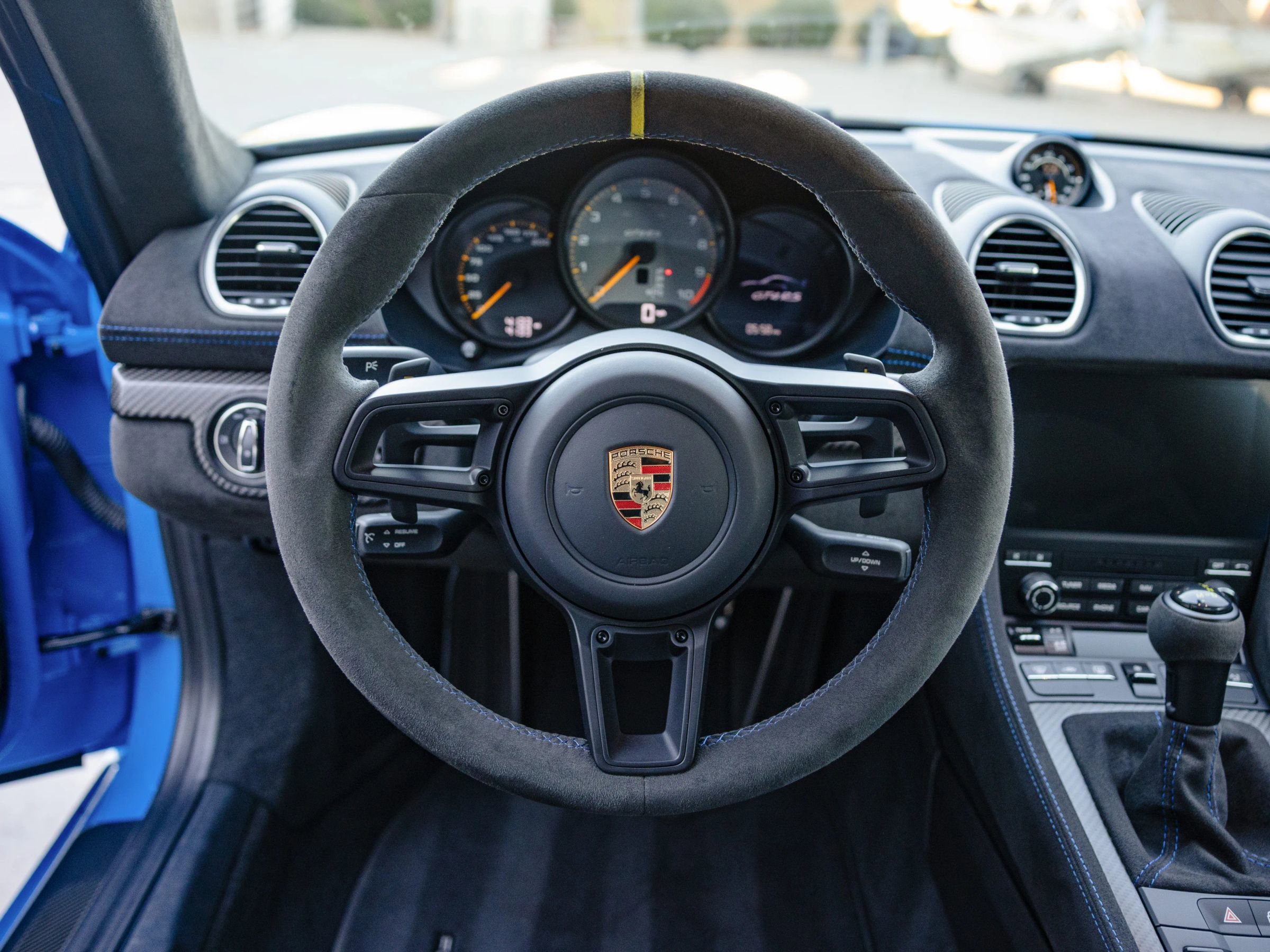 Used 2024 Porsche 718 Cayman GT4 RS image 16