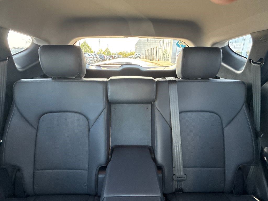 Used 2018 Hyundai Santa Fe Sport 2.0T FWD image 19