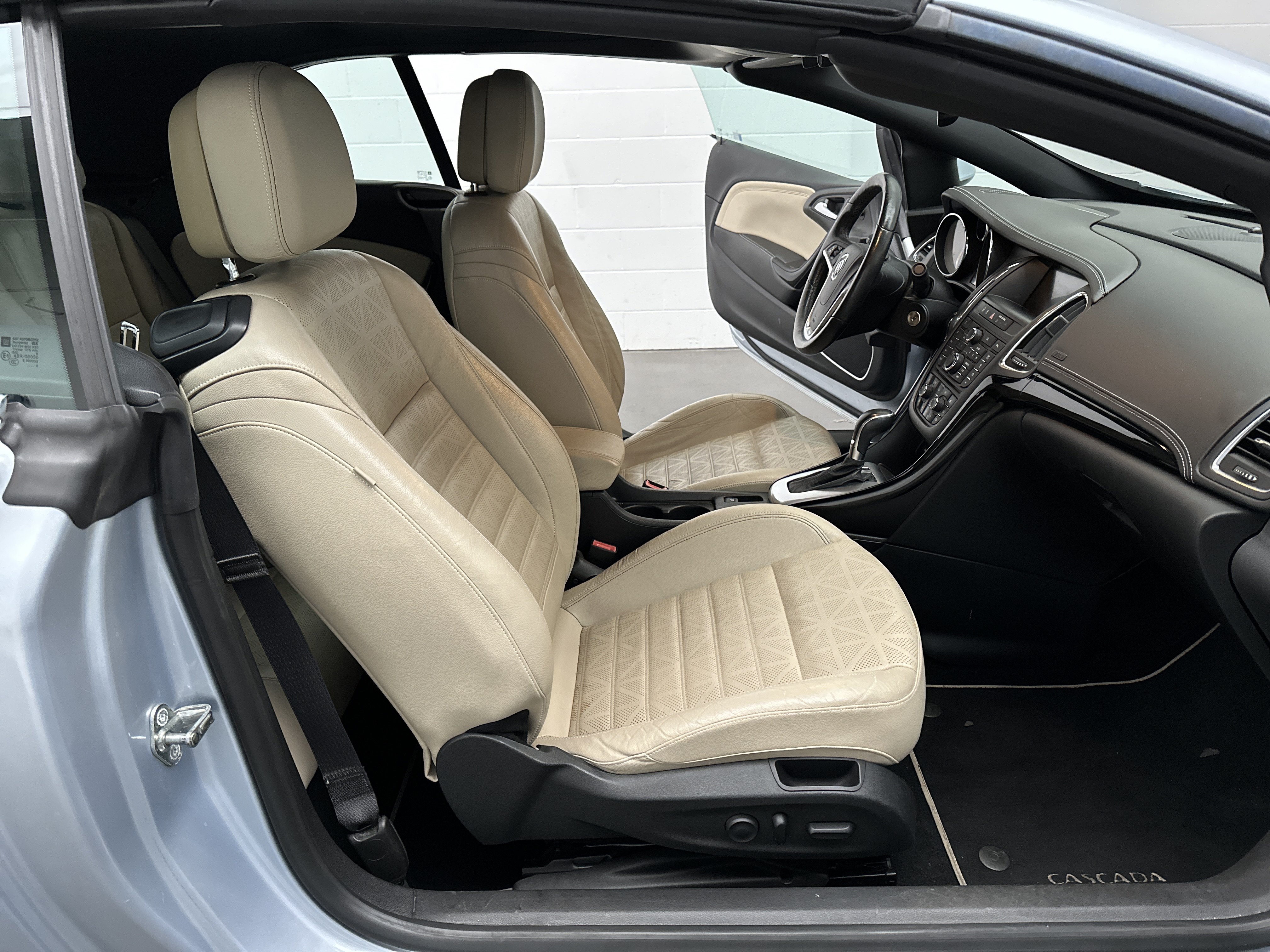Used 2016 Buick Cascada Premium FWD image 22
