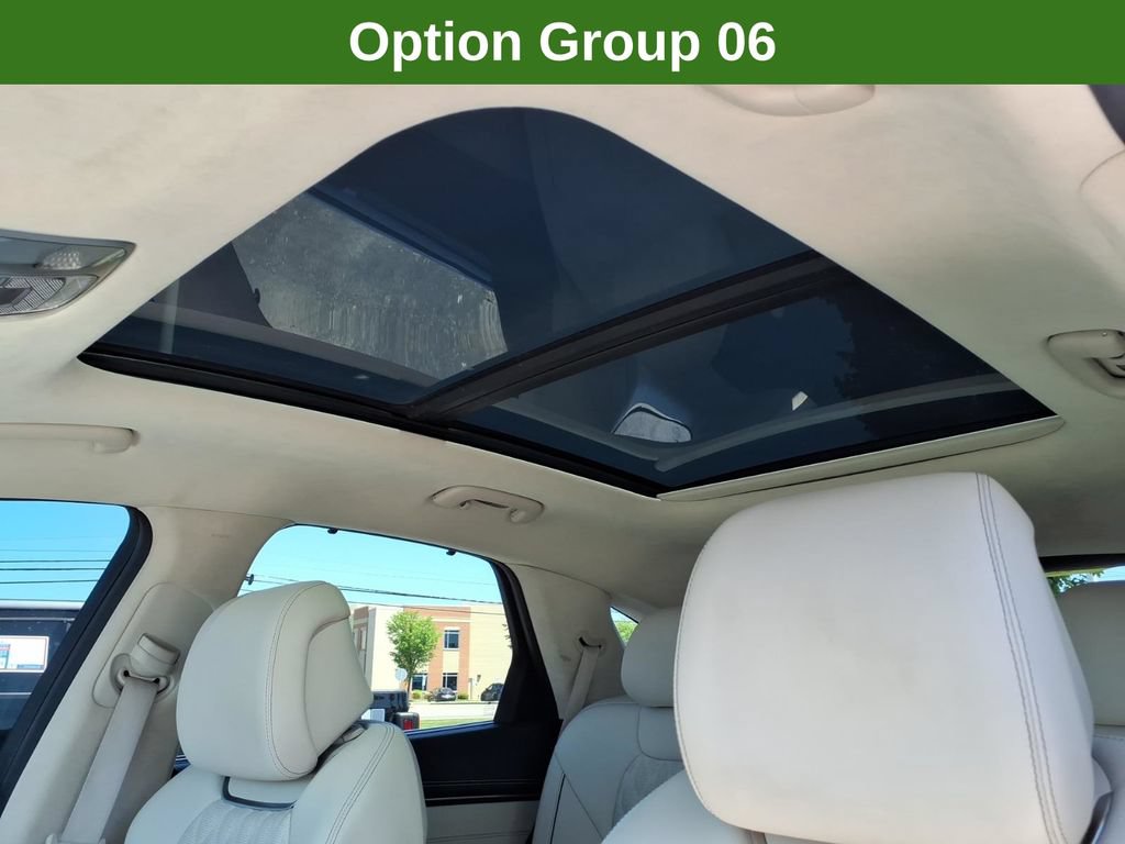 Used 2022 Genesis GV70 3.5T Sport w/ Sport Prestige Package AWD/4WD image 17