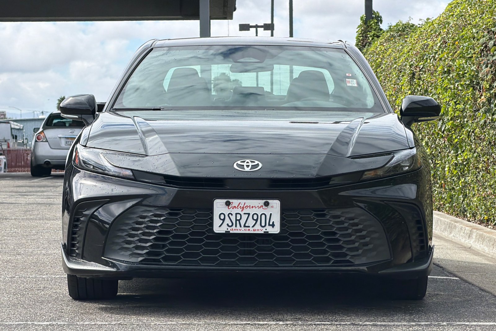Used 2025 Toyota Camry SE FWD image 10