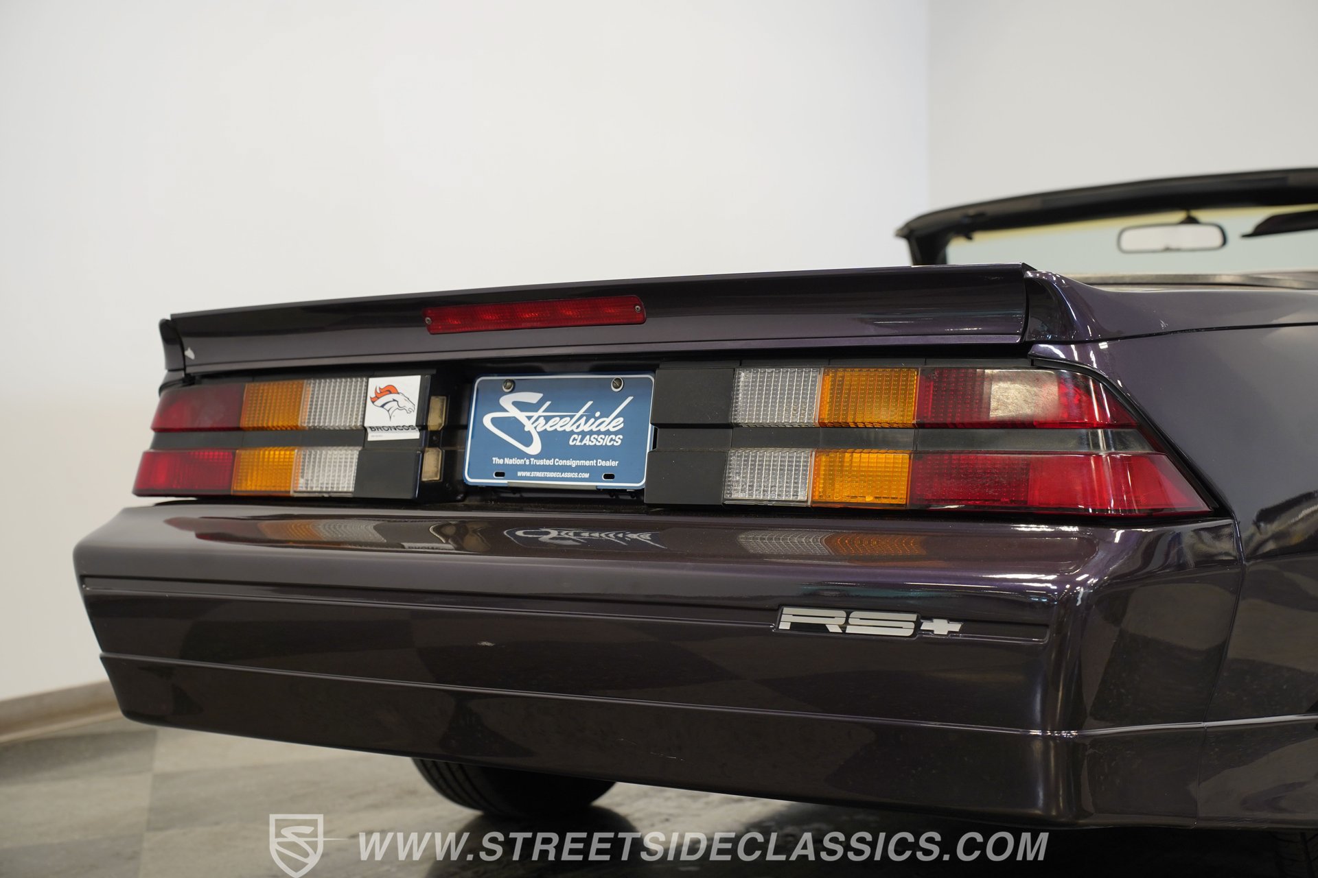 Used 1989 Chevrolet Camaro RS RWD image 31
