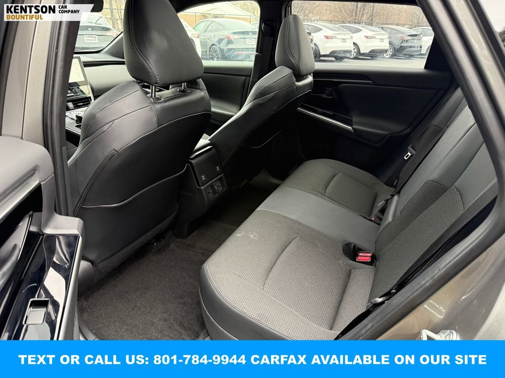 Used 2025 Toyota bZ4X FWD image 33