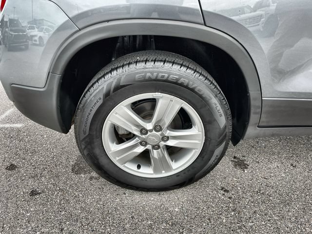 Used 2020 Chevrolet Trax LT AWD/4WD image 19
