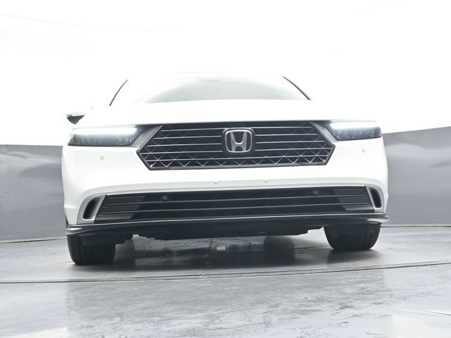 Used 2025 Honda Accord Touring image 37