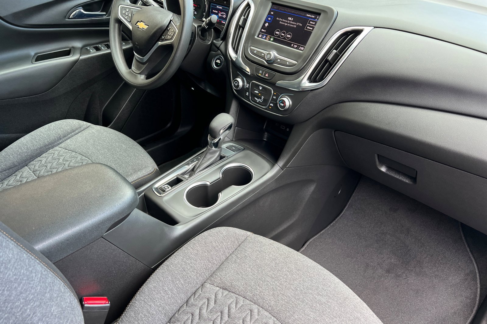 Used 2022 Chevrolet Equinox LT image 20