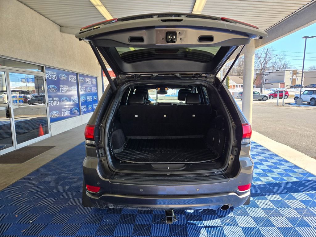 Used 2020 Jeep Grand Cherokee Altitude image 10