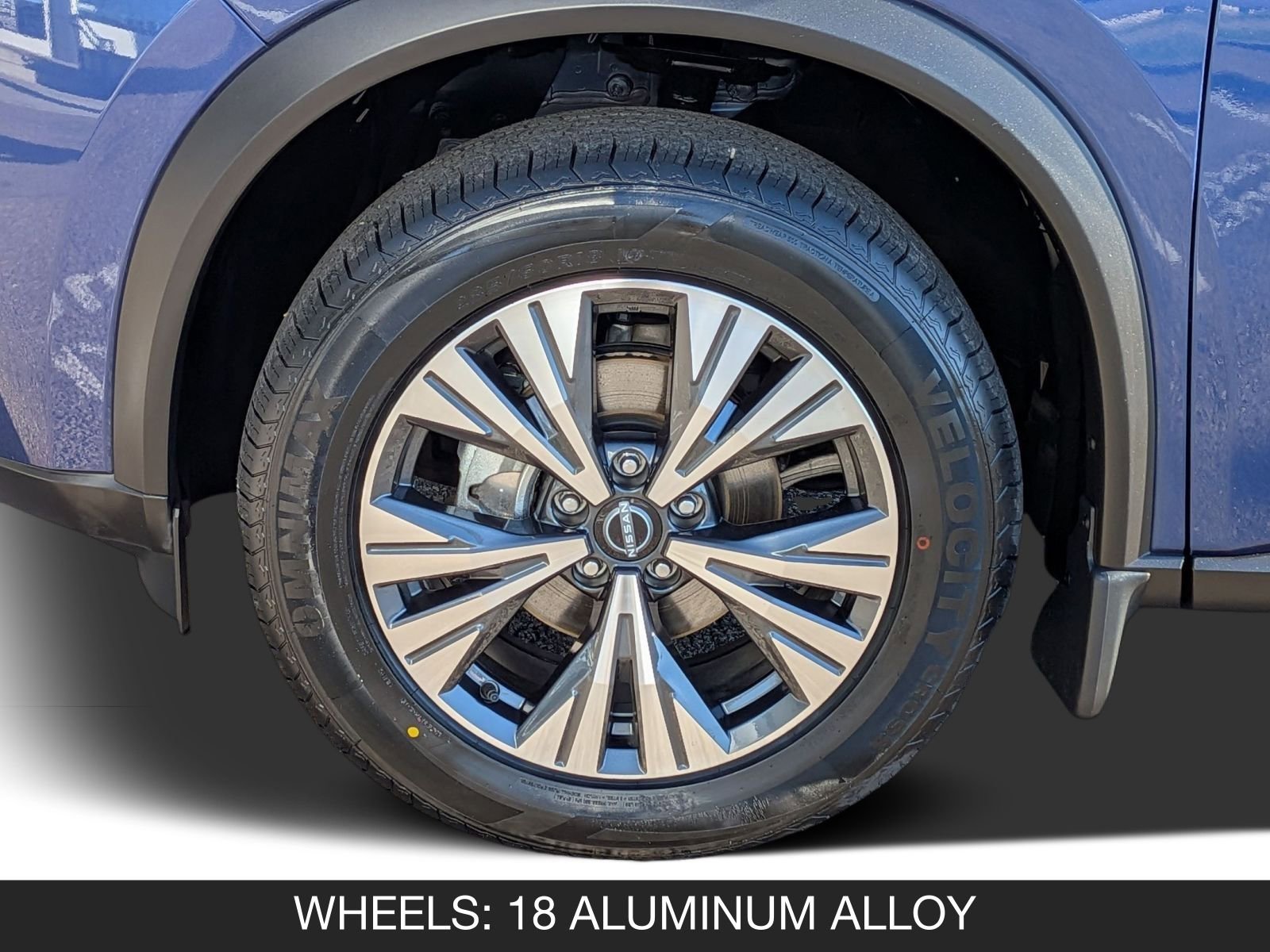 Used 2023 Nissan Rogue SV image 12