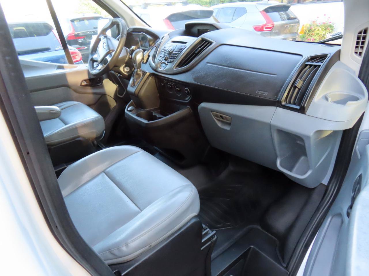 Used 2018 Ford Transit 350 148 High Roof Extended RWD image 16