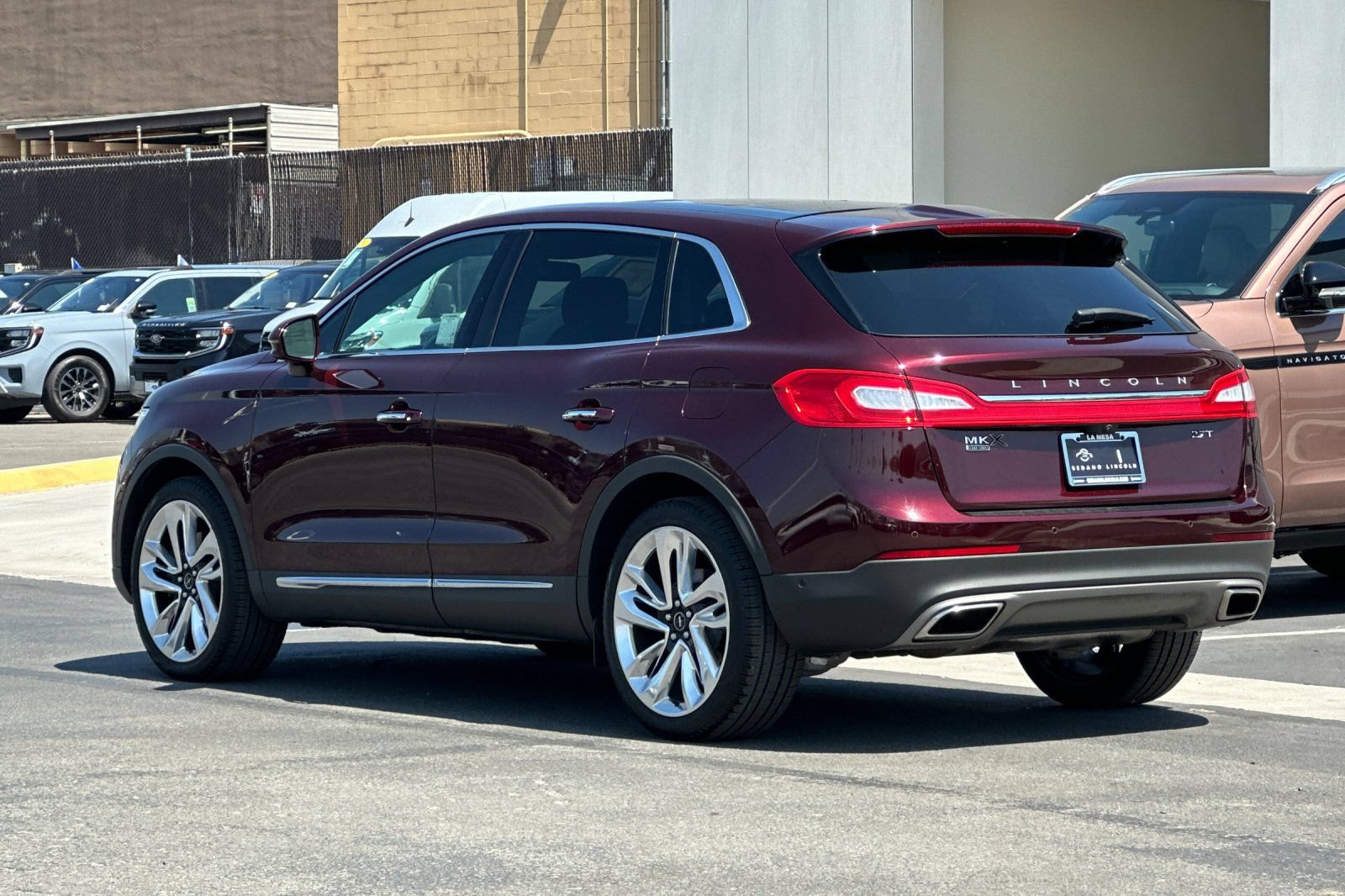 Used 2018 Lincoln MKX Black Label w/ Driver Assistance Package FWD image 5