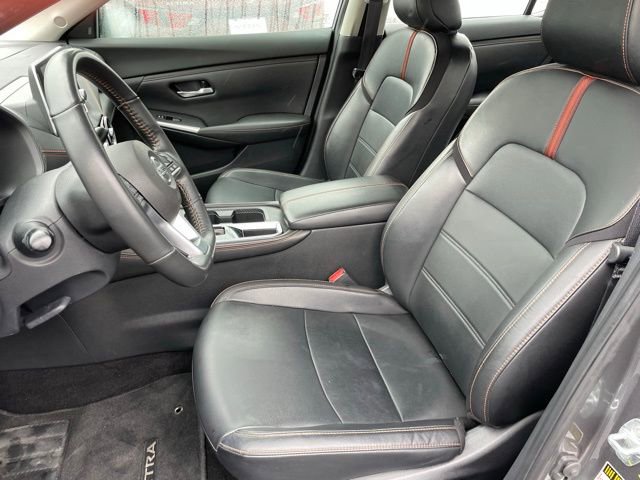 Used 2023 Nissan Sentra SR w/ SR Premium Package FWD image 6