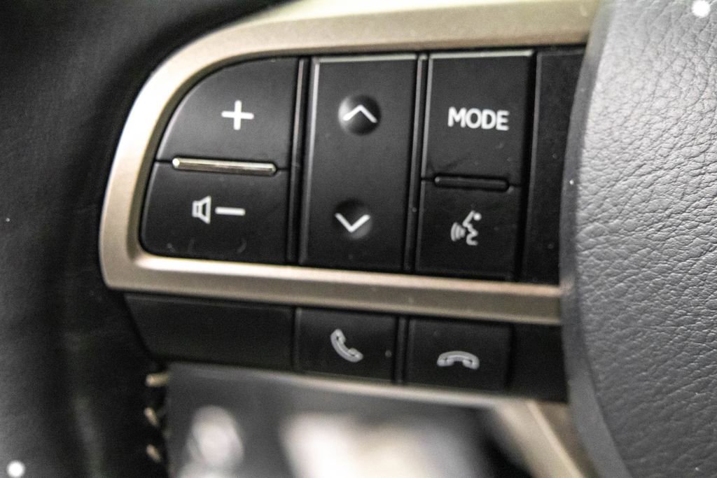 Used 2021 Lexus RX 350L 350L w/ Premium Package image 15