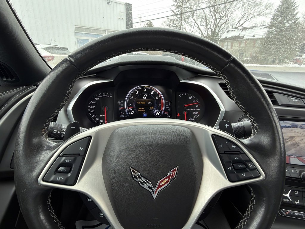 Used 2019 Chevrolet Corvette Stingray Convertible w/ Battery Protection Package image 38