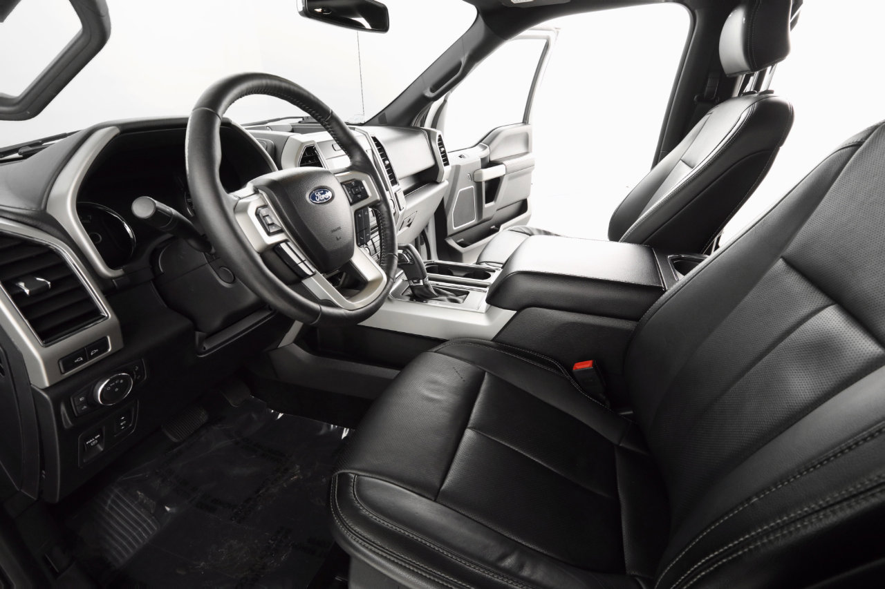 Used 2018 Ford F150 Lariat w/ Equipment Group 502A Luxury image 12