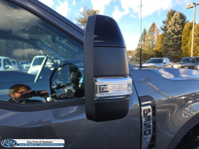 New 2026 Ford F350 Lariat w/ FX4 Off-Road Package image 50