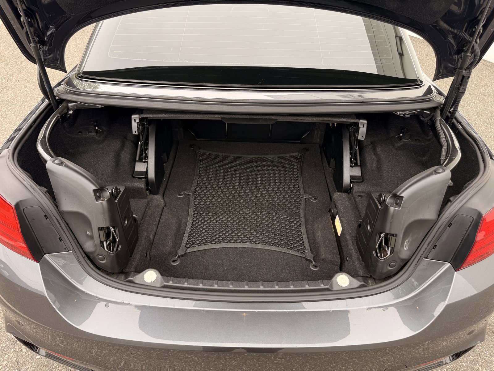 Used 2017 BMW M4 Convertible RWD image 14