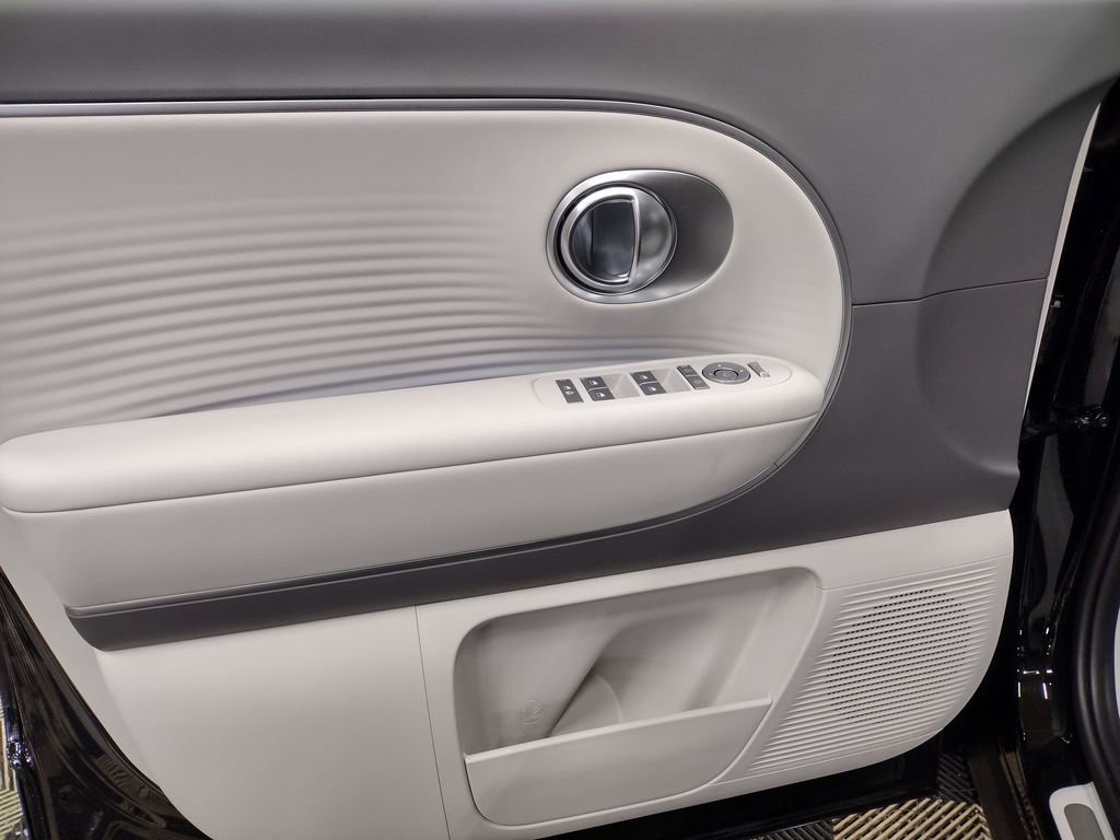 New 2026 Hyundai Ioniq 9 SEL image 22