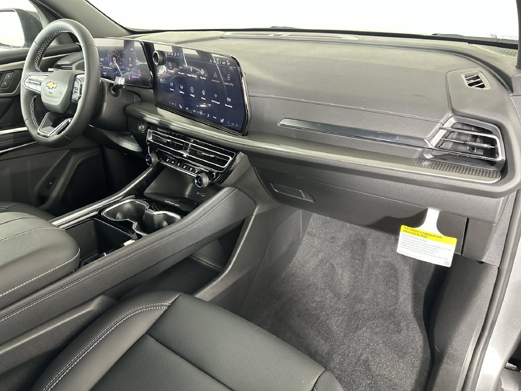 New 2027 Chevrolet Traverse LT w/ Driver Confidence Package AWD/4WD image 29