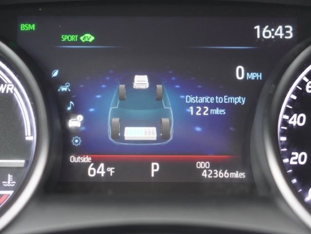 Used 2022 Toyota Camry XSE image 39