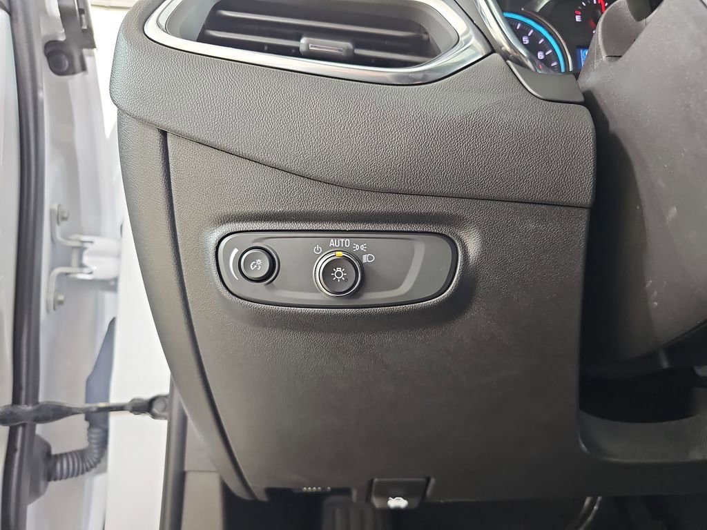 Certified 2023 Chevrolet Equinox LT image 31