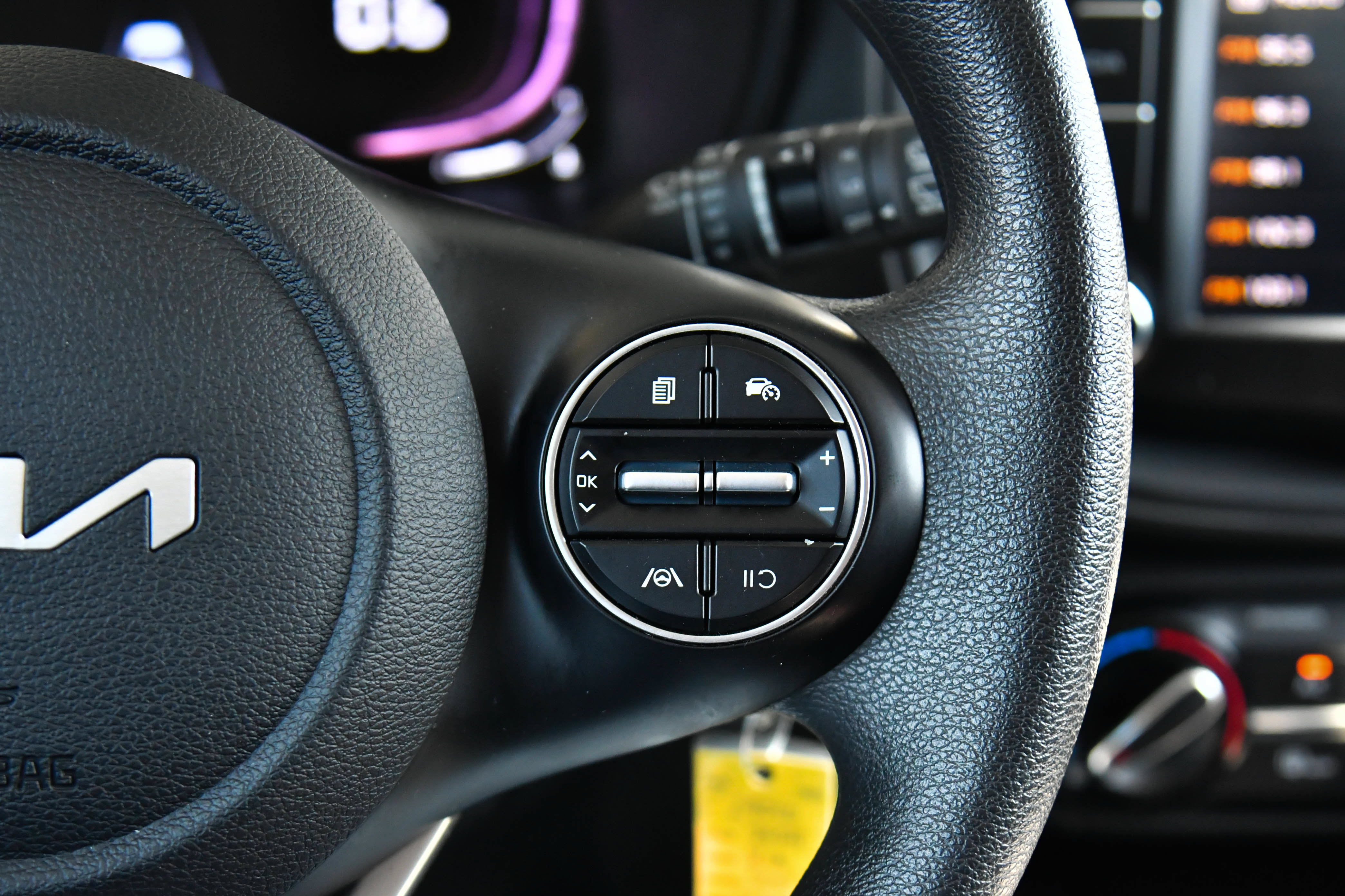 Used 2024 Kia Soul LX w/ Option Group 015 FWD image 25