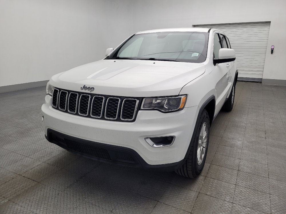 Used 2019 Jeep Grand Cherokee Laredo RWD image 15