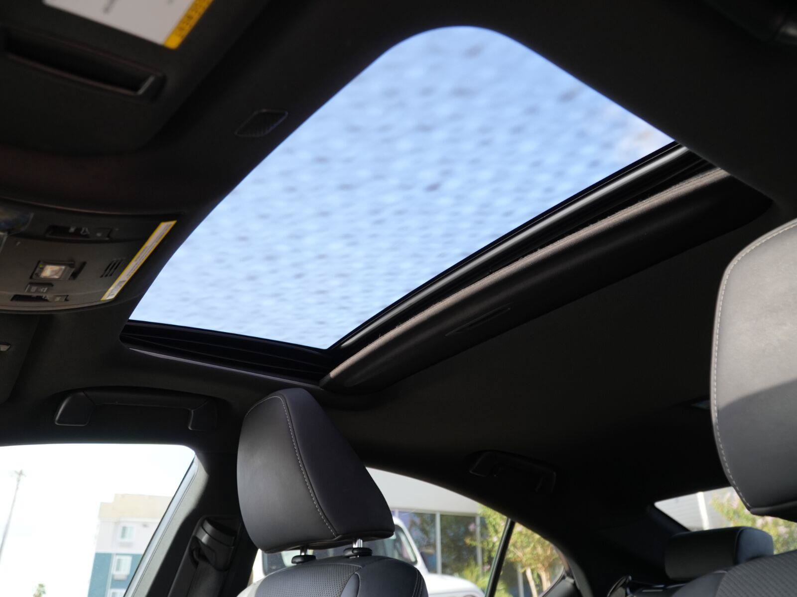 Used 2023 Lexus IS 300 w/ Comfort Package RWD image 9