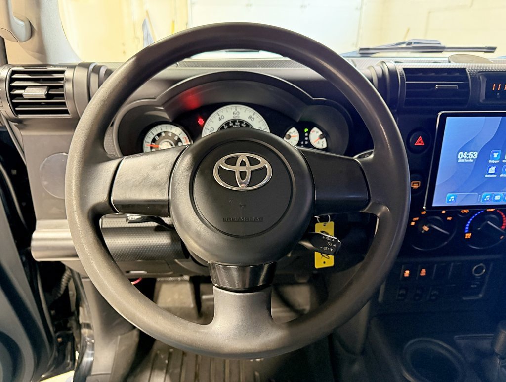 Used 2009 Toyota FJ Cruiser 4WD image 18