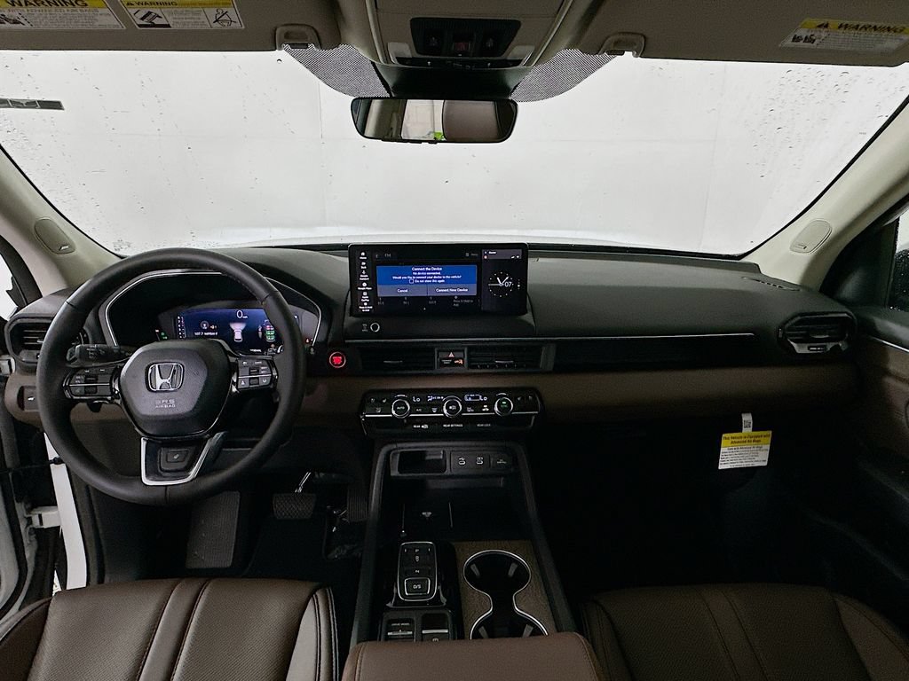 Used 2026 Honda Pilot Elite image 3