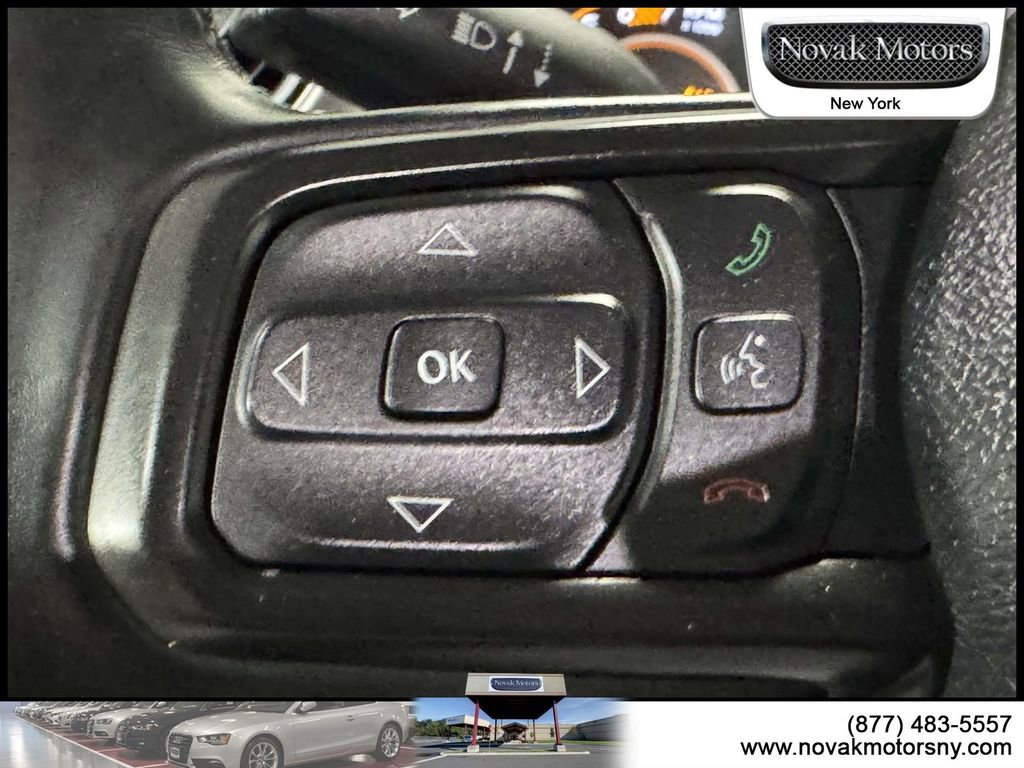 Used 2022 Jeep Wrangler Unlimited Sport image 14