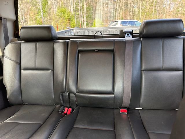 Used 2013 Chevrolet Silverado 2500 LTZ w/ LTZ Plus Package image 21