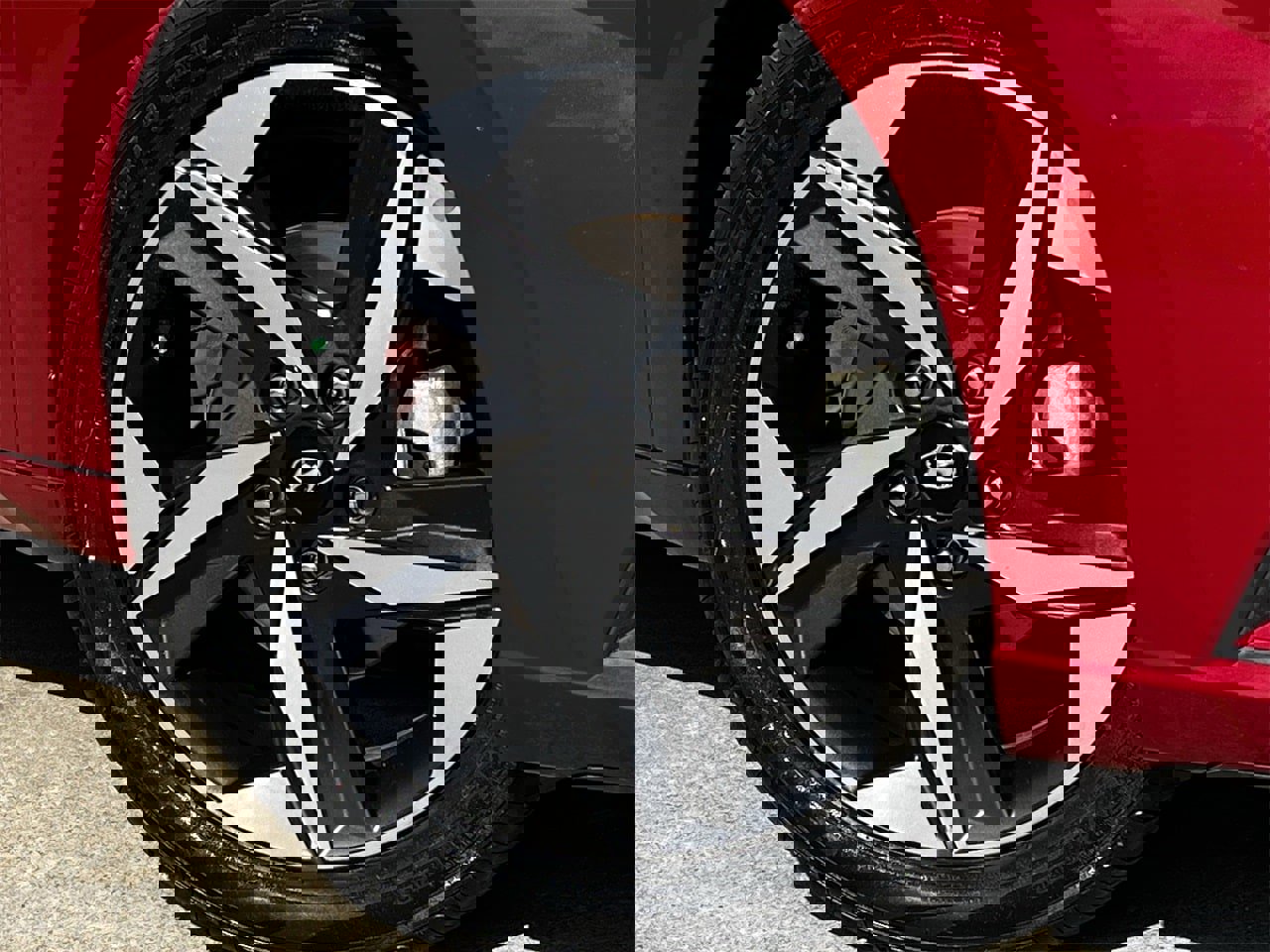 Used 2023 Hyundai Elantra SEL w/ Convenience Package image 28