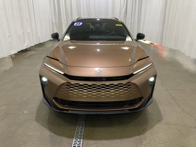 Certified 2025 Toyota Crown Signia w/ Advanced Technology Package image 8