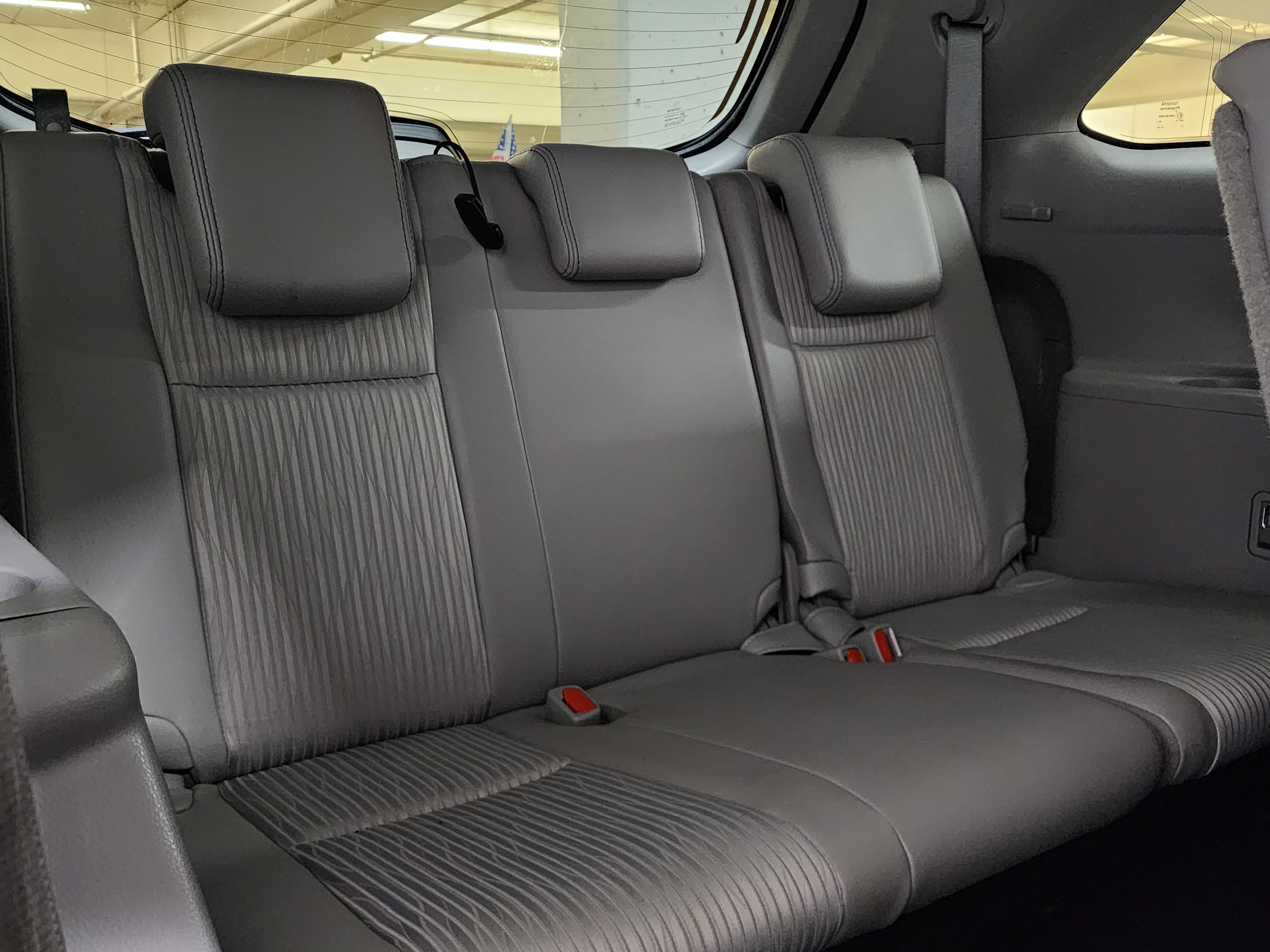 Used 2018 Toyota Highlander Plus image 23