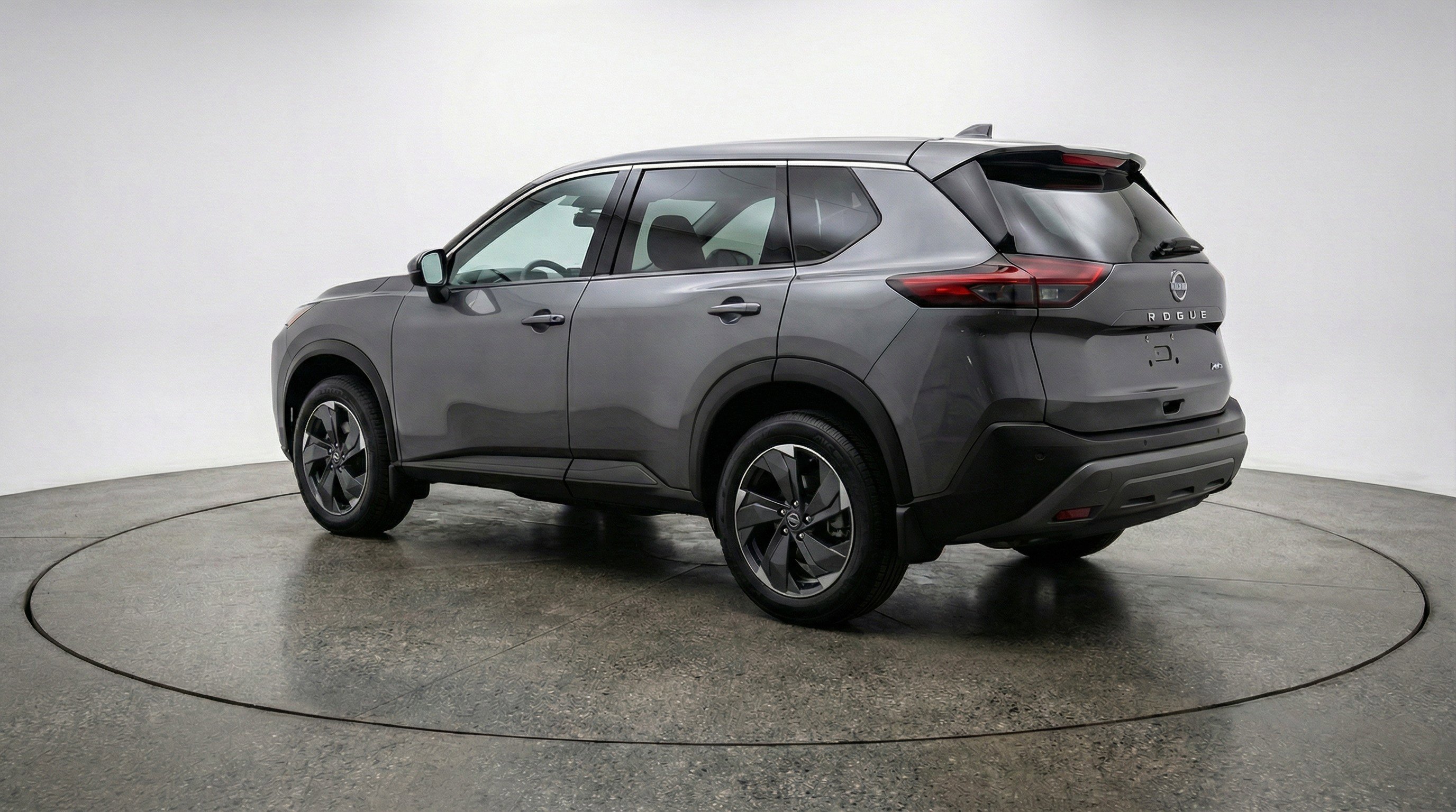 Used 2025 Nissan Rogue SV FWD image 6
