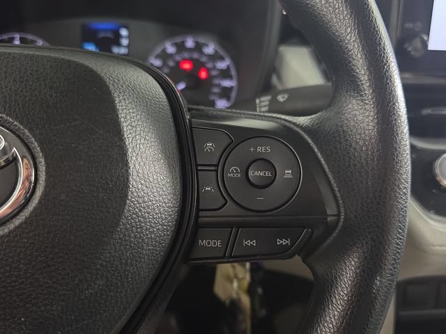 Used 2024 Toyota Corolla Cross L AWD/4WD image 14