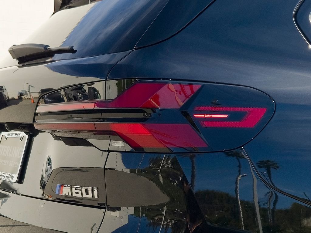 New 2026 BMW X5 M60i image 4