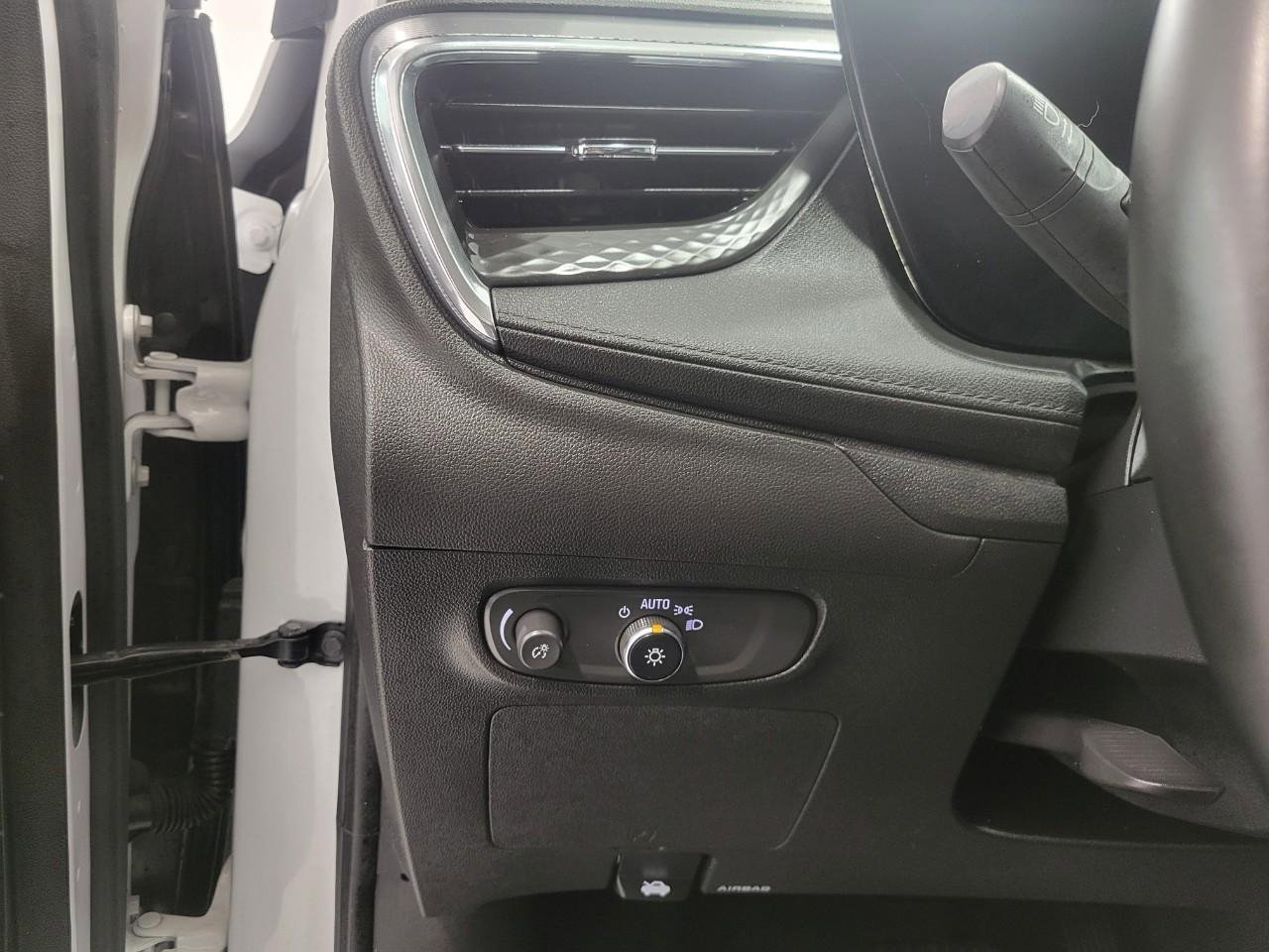 Used 2025 Buick Encore GX Preferred image 10