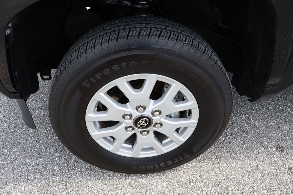 Certified 2024 Toyota Tacoma SR5 RWD image 4