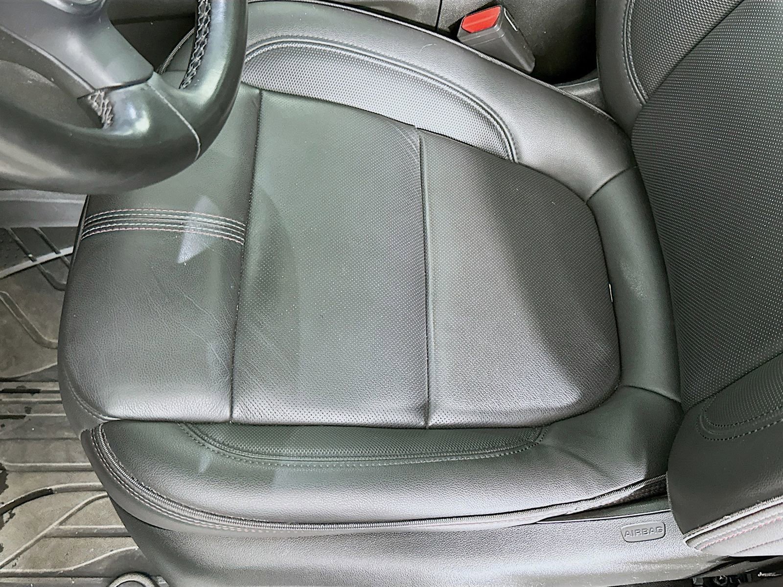 Used 2023 Chevrolet Traverse RS w/ LPO, Floor Liner Package image 21