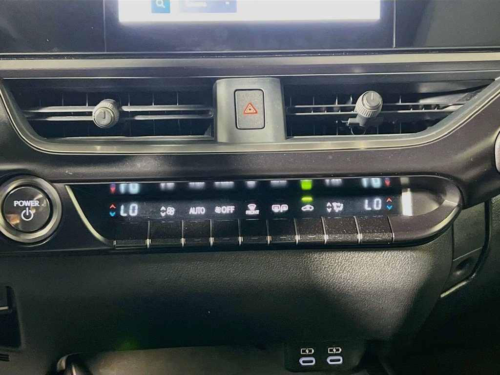 Used 2023 Lexus UX 250h FWD w/ Accessory Package (Z1) image 25