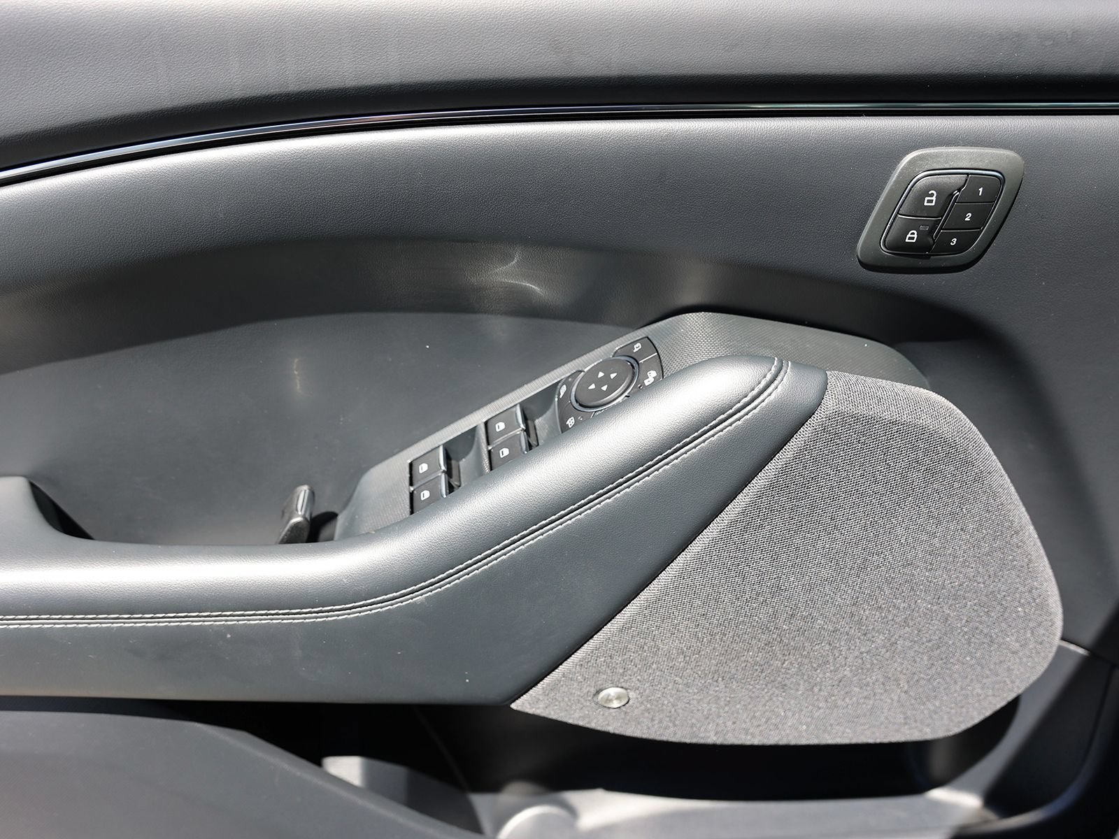Certified 2021 Ford Mustang Mach-E Premium AWD/4WD image 35