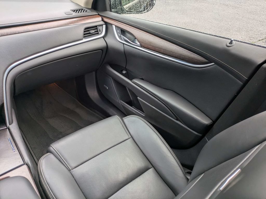 Used 2019 Cadillac XTS Luxury FWD image 18