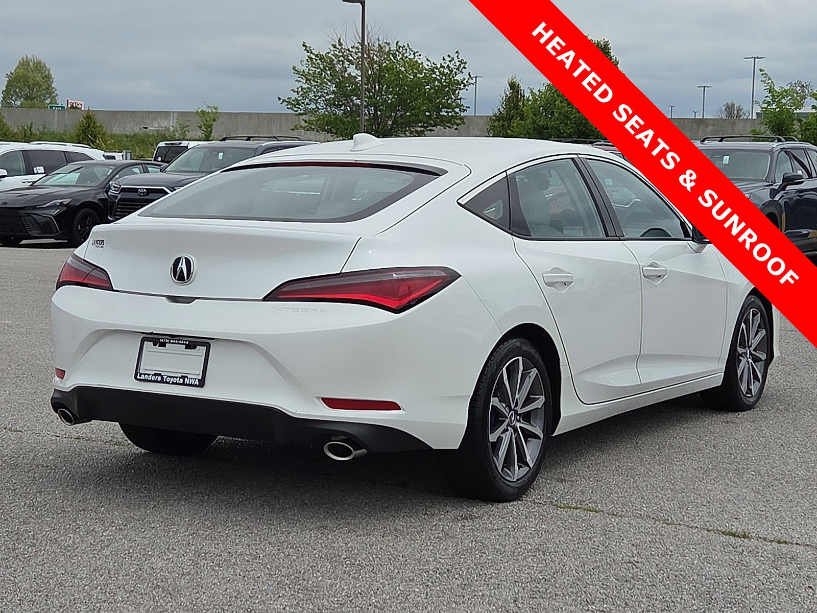 Used 2025 Acura Integra FWD image 5