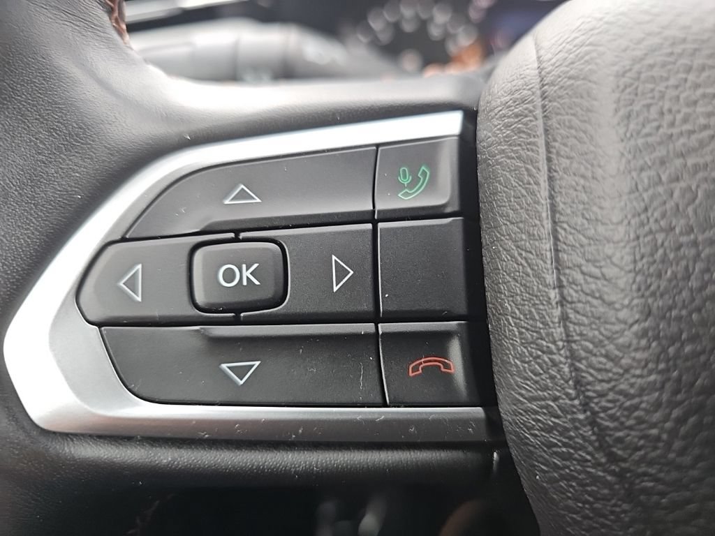 Certified 2022 Jeep Compass Limited AWD/4WD image 33