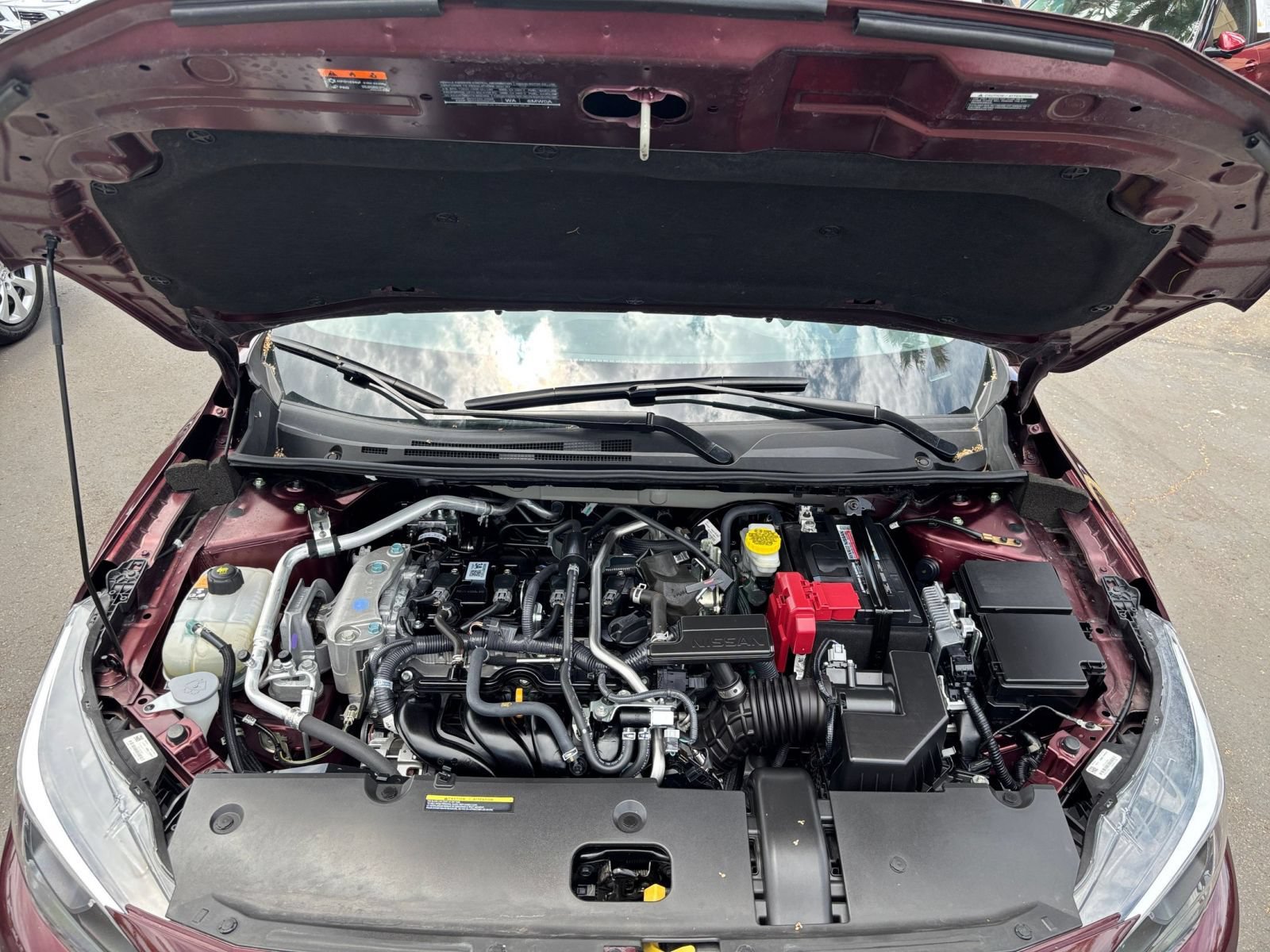 Used 2025 Nissan Sentra SV FWD image 29
