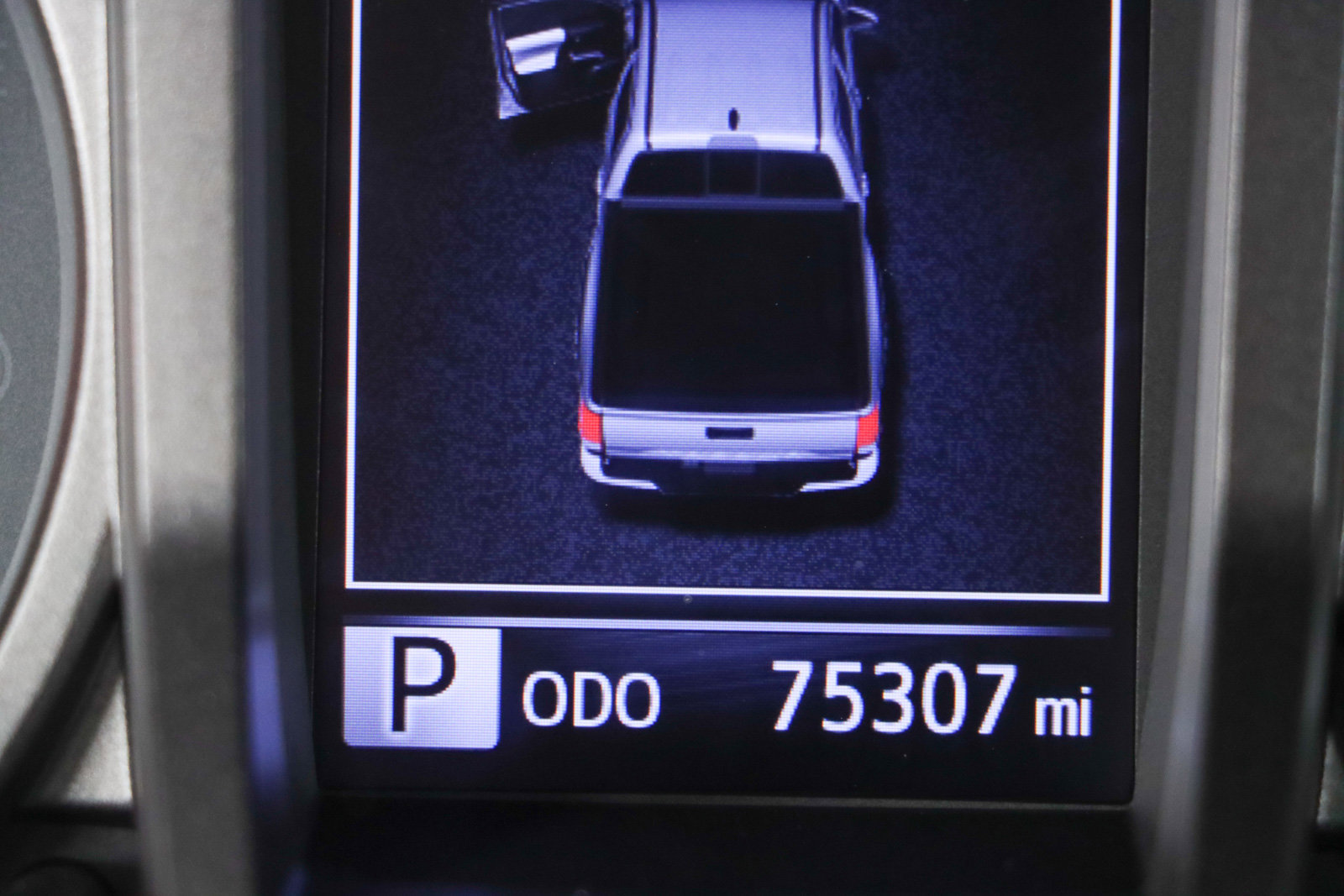 Used 2019 Toyota Tacoma TRD Sport image 18